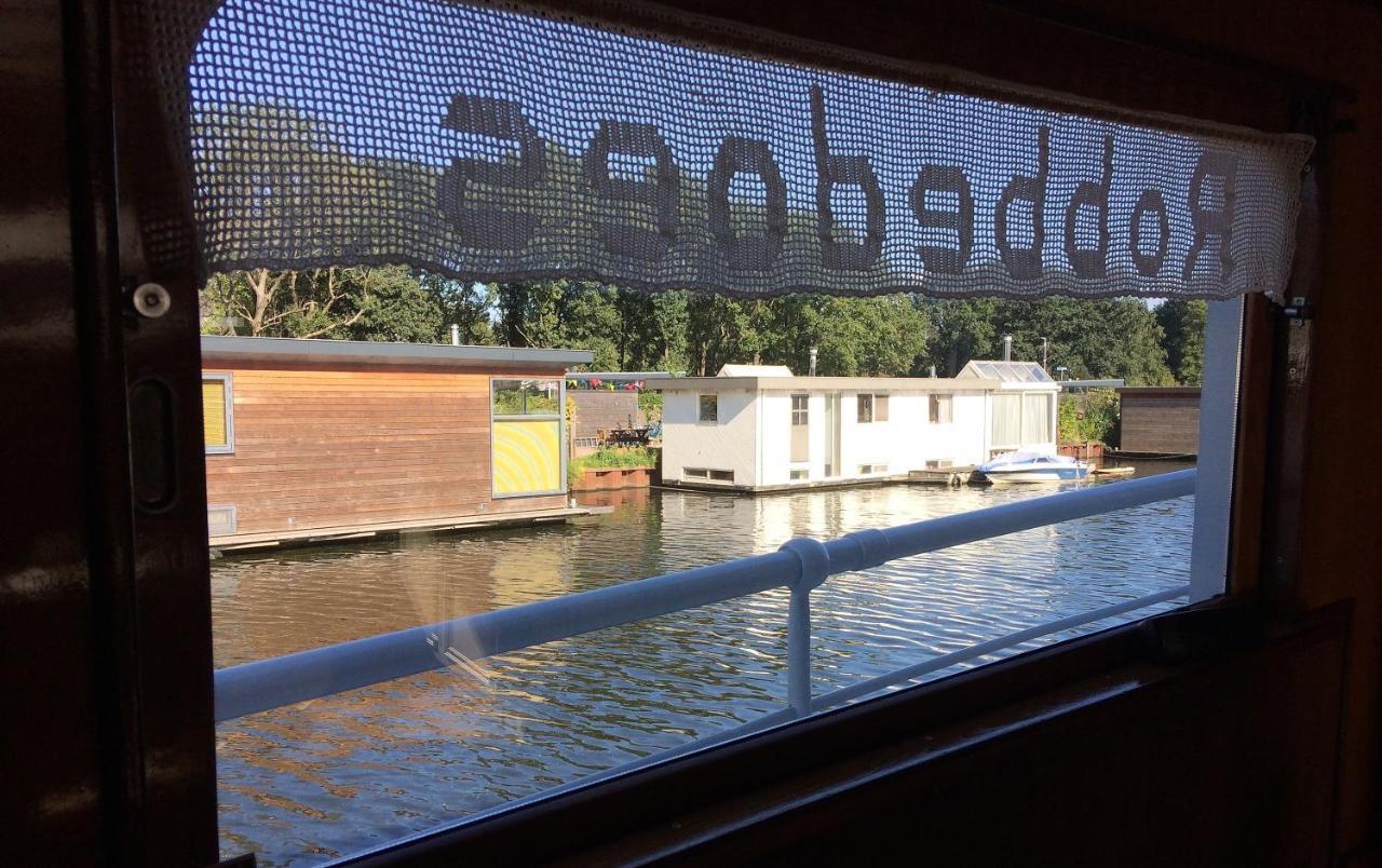 B&B Woonschip Robbedoes Amersfoort Luaran gambar