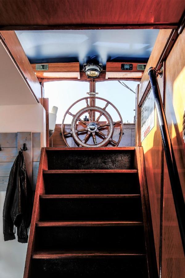B&B Woonschip Robbedoes Amersfoort Luaran gambar