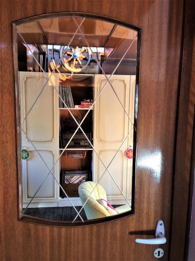 B&B Woonschip Robbedoes Amersfoort Luaran gambar